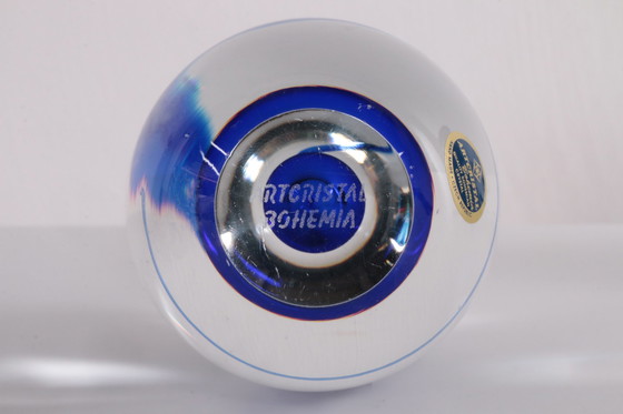 Image 1 of artcristal bohemia Paperweight eivorm met blauwe druppel