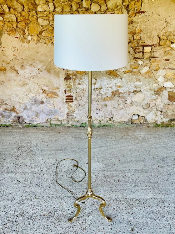 Image 1 of Vintage staande lamp met verguld messing decor, 1960S