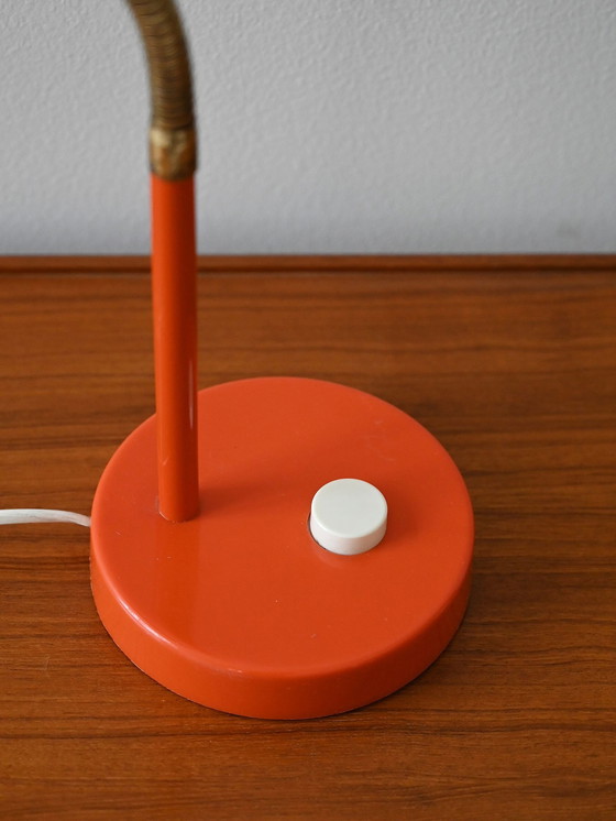 Image 1 of Oranje bureaulamp