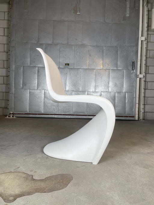 4x Vitra Verner Panton chair