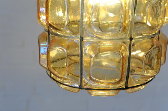 Image 1 of Amberkleurige facet glazen hanglamp