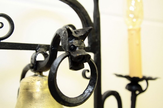 Image 1 of Vloerlamp Butler Bell Ijzer Messing Dimbaar Uniek Retro Antiek