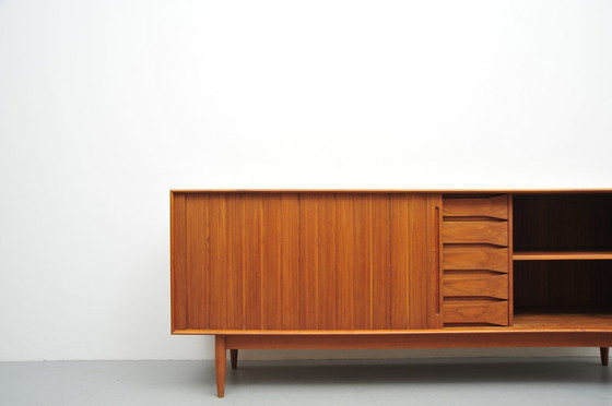 Image 1 of Dyrlund dressoir in teak 1960