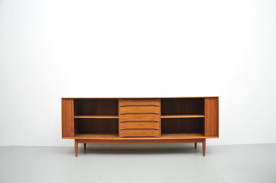 Image 1 of Dyrlund dressoir in teak 1960