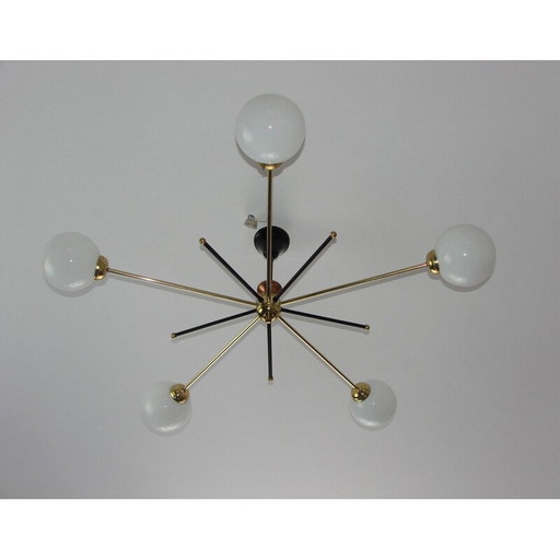 Vintage Stilnovo kroonluchter van messing en glas, jaren 1960