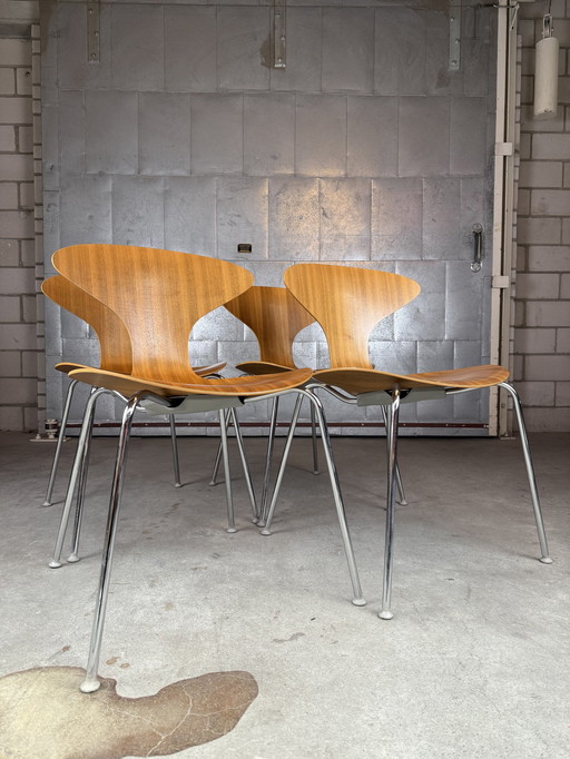 4X Bernhardt Design, Orbit Chairs By Ross Lovegrove 