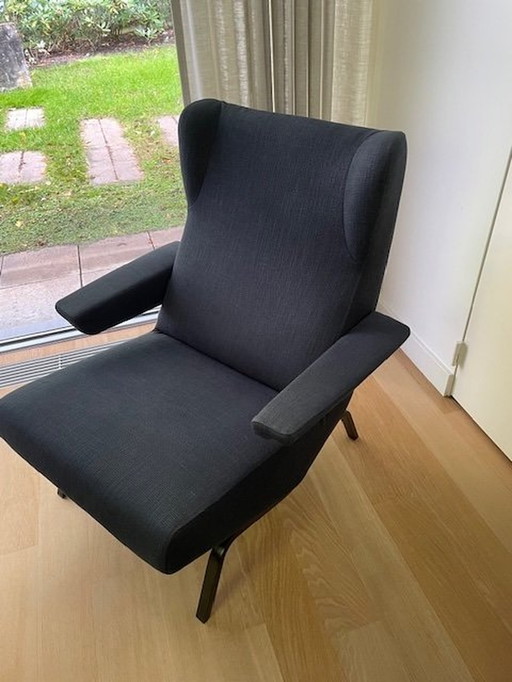 2x Archi Lounge Chairs Met Armleuning