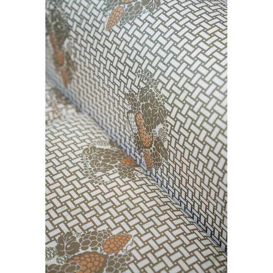 Image 1 of Vintage woonkamer set in hout en zijde door Tommaso Barbi, Italië 1970