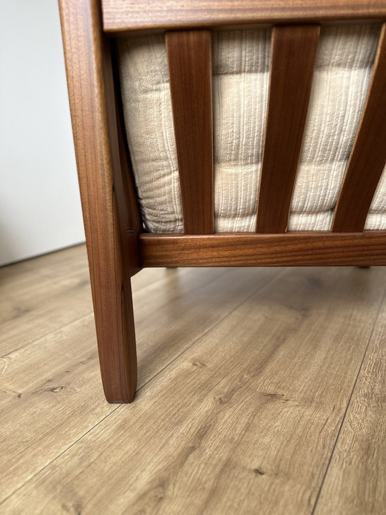 Image 1 of Gerenoveerde Vintage Scandinavische 70S Loungestoel - Massief Mahonie