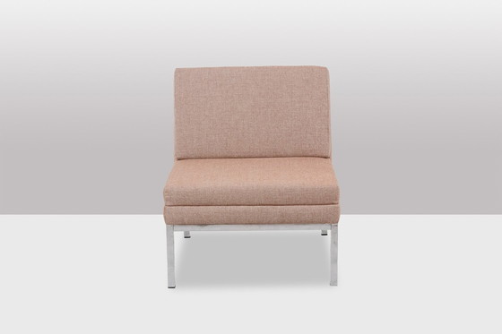 Image 1 of Florence Knoll Voor Knoll. Haard stoel. 1970s.