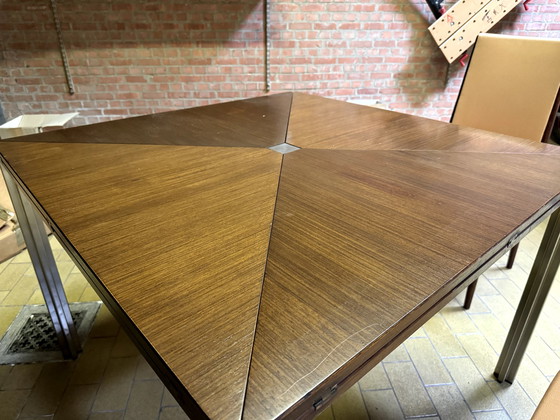 Image 1 of Tecno Milano T92 uitschuifbare eettafel en stoelen van Eugenio Gerli