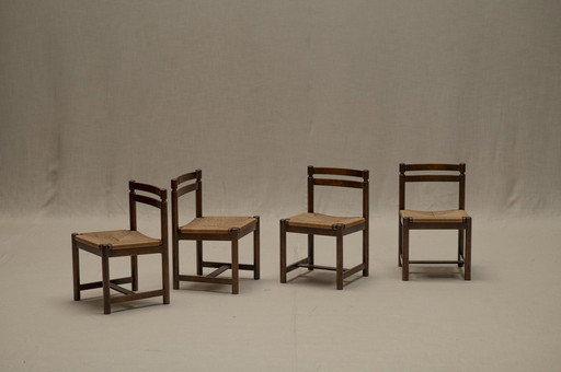 Set stoelen op de wijze van Vico Magistretti