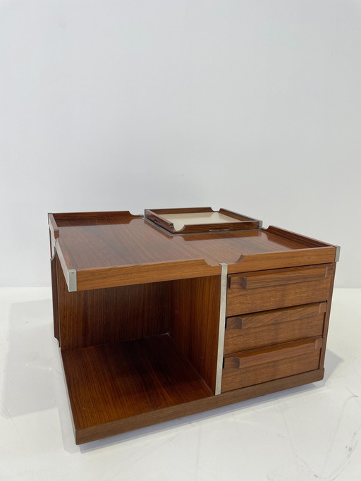 Italian rosewoord bar/coffeetable 1970