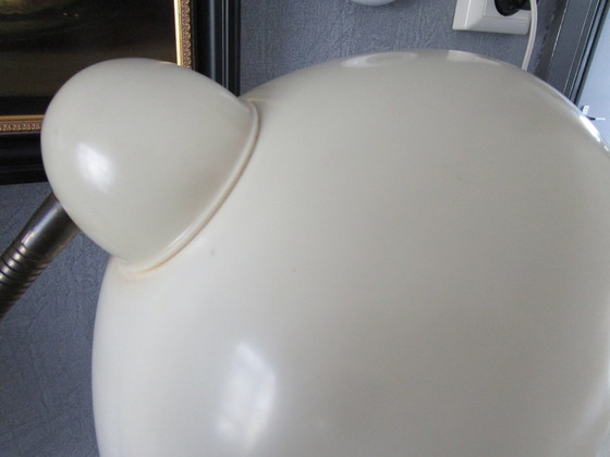 Image 1 of Prachtige Vroege Bureaulamp,Met Postzegelbakje.