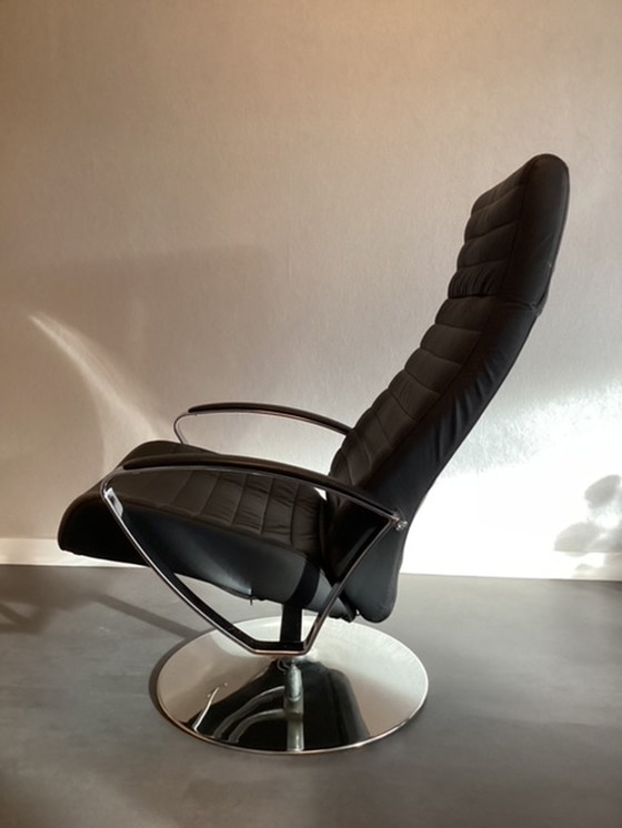 Image 1 of BoConcept Wing draai fauteuil met voetenbank