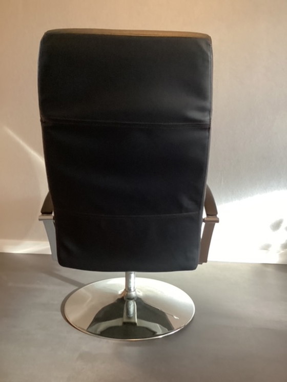 Image 1 of BoConcept Wing draai fauteuil met voetenbank