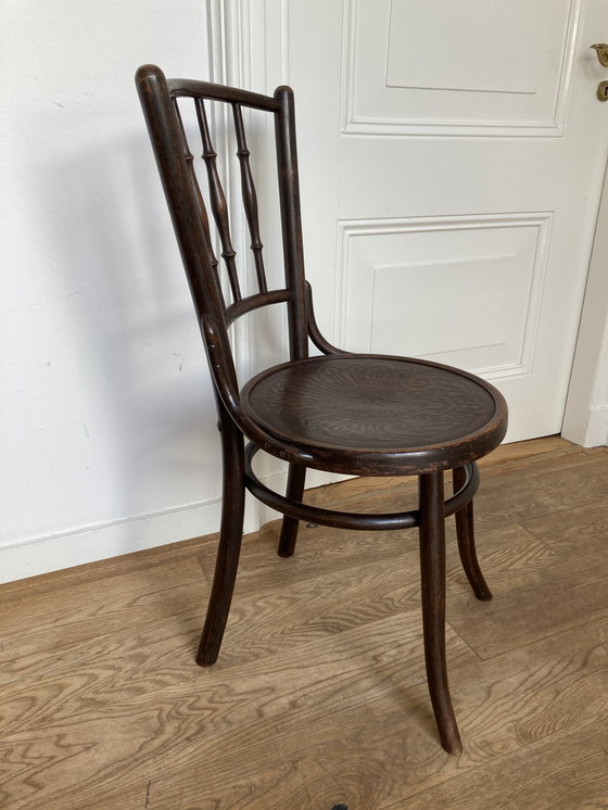 Image 1 of 6X Geselecteerde Thonet Stoelen