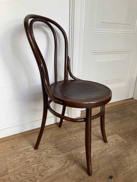 Image 1 of 6X Geselecteerde Thonet Stoelen