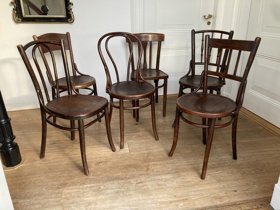 Image 1 of 6X Geselecteerde Thonet Stoelen