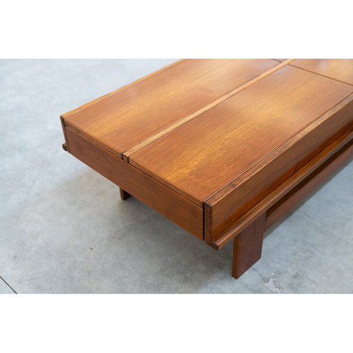 Vintage salontafel van walnootfineer door Michelucci en Giovanni, 1970