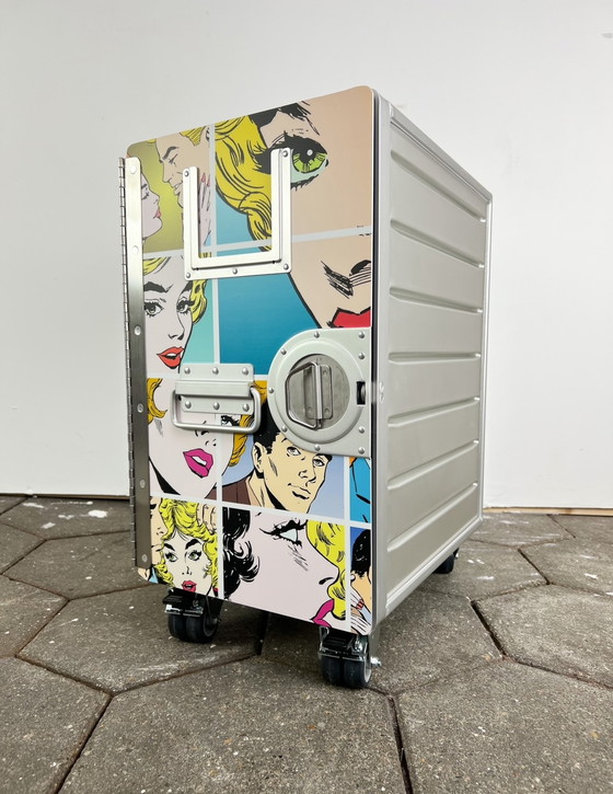 Image 1 of Originele Pop Art trolley uit luchtvaart, ca 2020