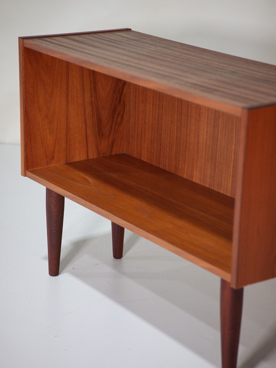 Image 1 of Klein boekenkastje Deens vintage teak