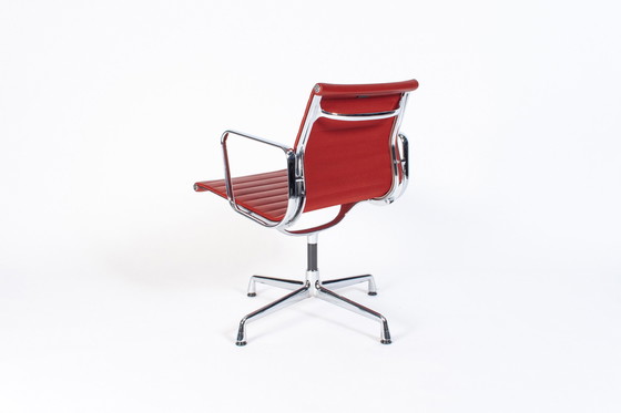 Image 1 of 4x Vitra ea108 rood leder Chroom