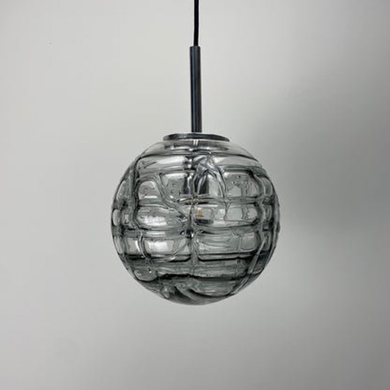 Image 1 of Doria Leuchten Hanglamp - Rookglas Bol - 1970