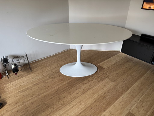 Saarinen Tafel