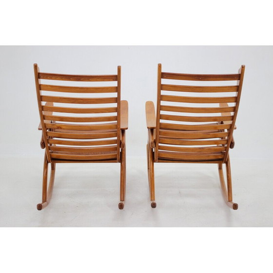 Image 1 of Paar vintage beukenhouten schommelstoelen van Uluv, Tsjecho-Slowakije 1960