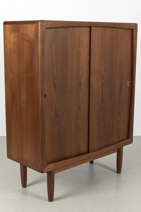 Image 1 of Deens highboard