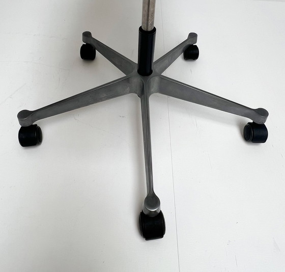 Image 1 of Vitra Eames Bureaustoel, Na 2000