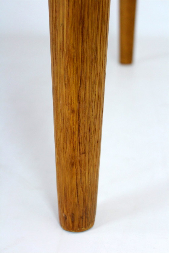 Image 1 of Gerestaureerde eikenhouten uitschuifbare eettafel van Jindřich Halabala, 1950S