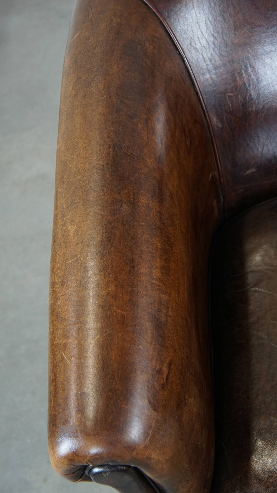 Image 1 of Donkere Schapenleren Clubfauteuil 