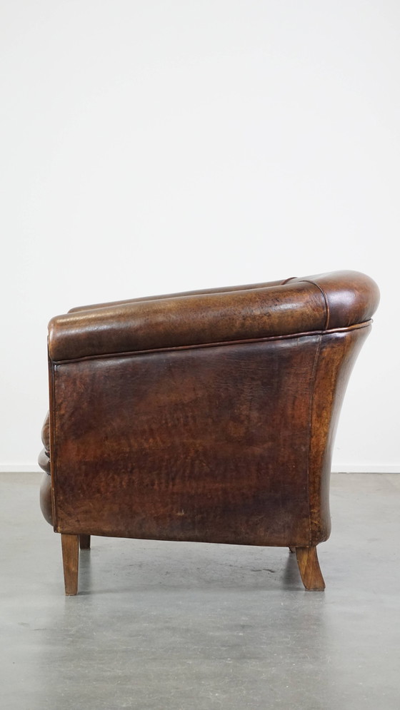 Image 1 of Donkere Schapenleren Clubfauteuil 