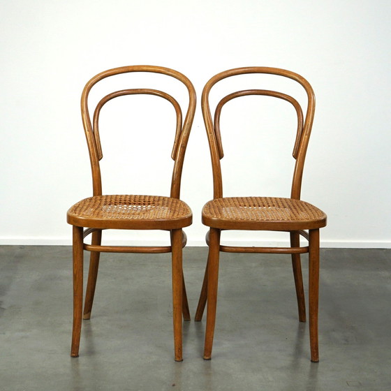 Image 1 of 2 x bruine vintage Thonet/ bistro stoel met gevlochten zitting