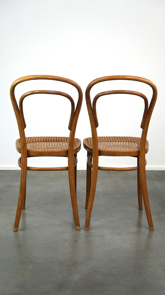 Image 1 of 2 x bruine vintage Thonet/ bistro stoel met gevlochten zitting