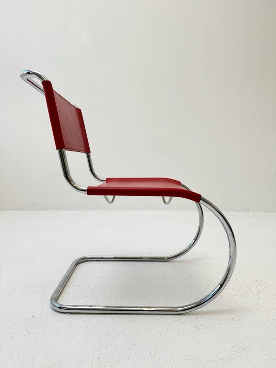 Image 1 of Mies Van Der Rohe S553L sledestoel in rood leer voor Thonet