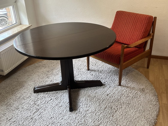 Image 1 of Thonet rozenhout uitschuifbare ronde eettafel