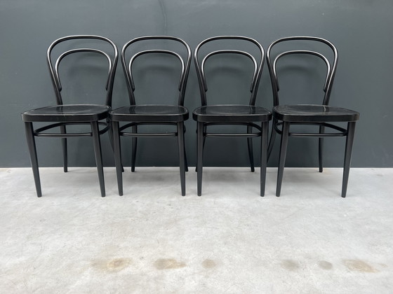 Image 1 of 4X Thonet 218 Stoelen, Zwart.