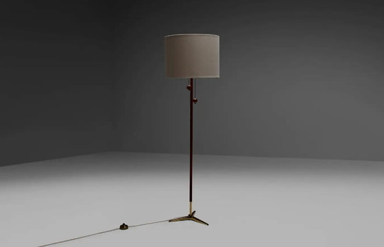 Image 1 of Driepoot vloerlamp