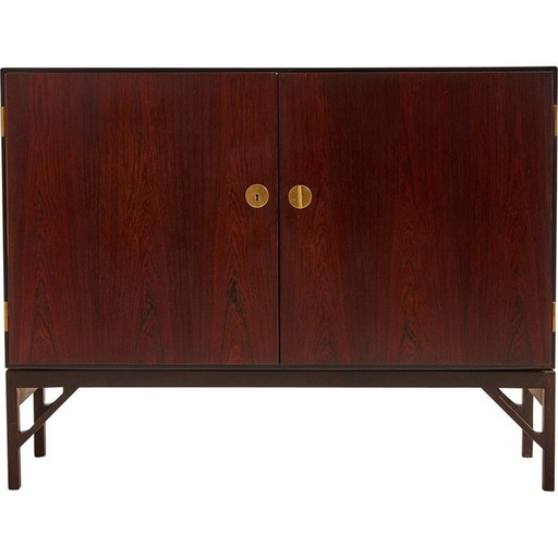 Vintage model A 232 kast in rozenhout en messing van Børge Mogensen voor Fdb Møbler, 1960
