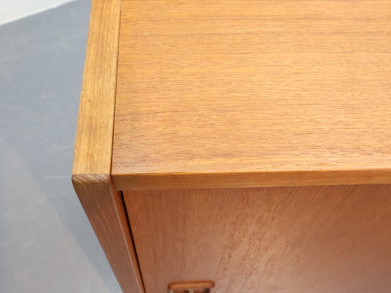 Image 1 of Vintage Dressoir Teak Schuifdeuren