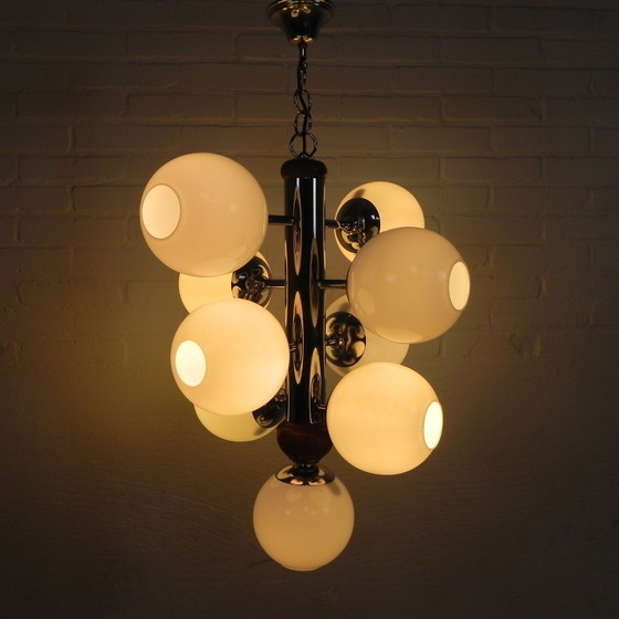 Image 1 of Chromen Vintage Hanglamp Met 9 Witte Glazen Bollen, Jaren, 60