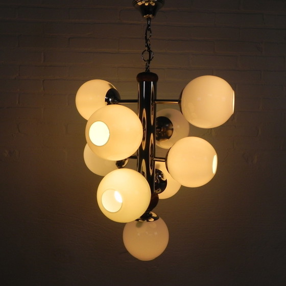 Image 1 of Chromen Vintage Hanglamp Met 9 Witte Glazen Bollen, Jaren, 60