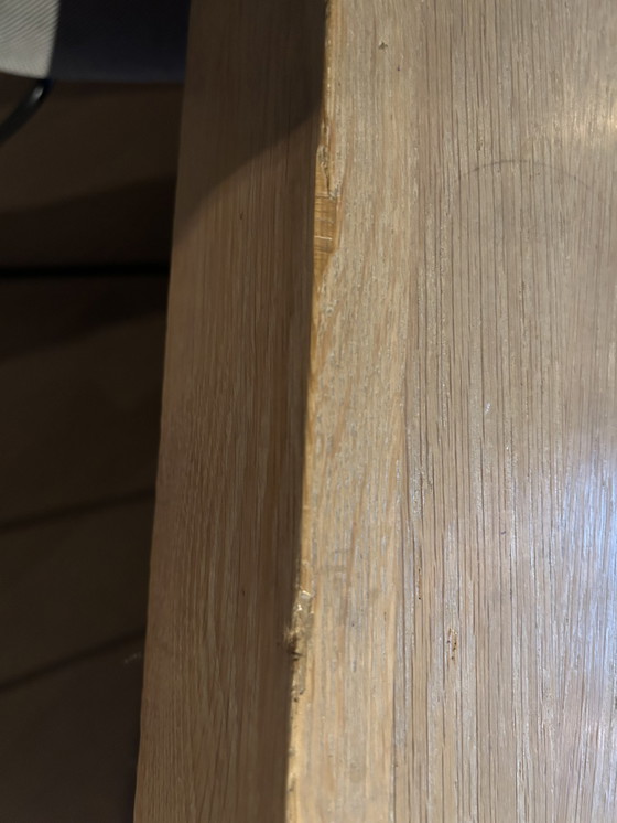 Image 1 of NewID eettafel