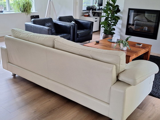 Image 1 of Natuzzi loungebank