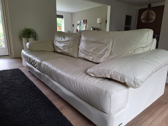 Image 1 of Natuzzi loungebank