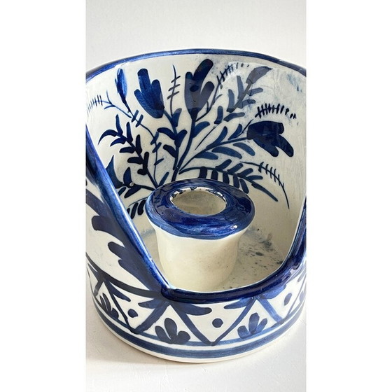 Image 1 of Vintage handkandelaar in blauw keramiek