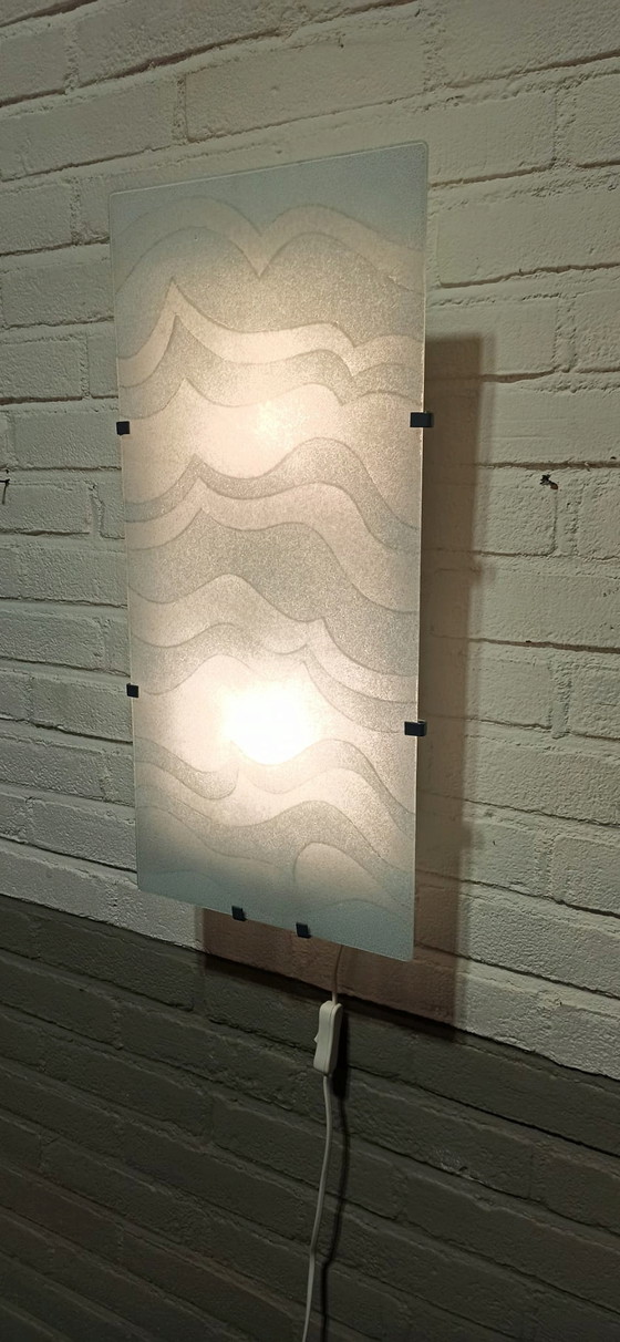 Image 1 of Julia Treutiger Gyllen wandlamp